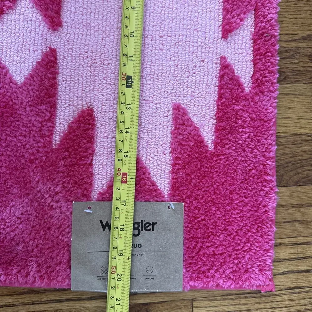 Wrangler Bath Mat Aztec Pink 20x32 NEW NONSLIP